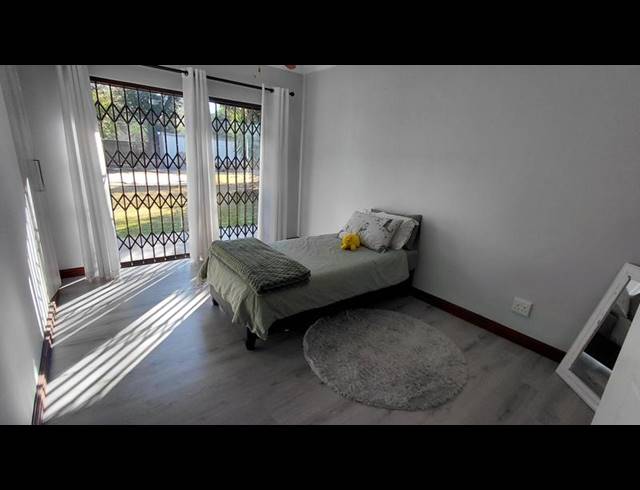 4 BEDROOM HOUSE FOR SALE IN BRACKENHURST